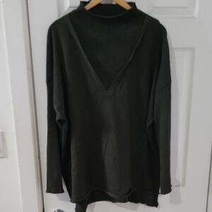 Womans Dark Green V-Neck Layered Sweater
